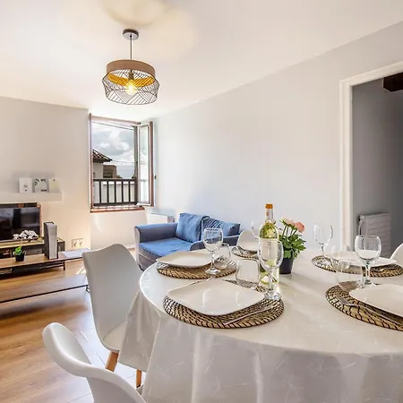 Chez Ismarita & Jerome - A Pied - Wifi Apartman *